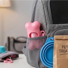 1pc Dog Poop Bags Empty Shell Dog Bag Holder+1 Roll/15 Pieces Thickened And Leak-Proof Easy To Carry And Clean Pet Waste Bags Outdoors New Version And Upgraded Version PP Material - Pink - View 9