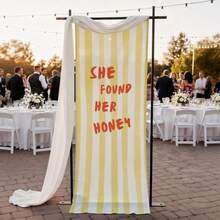 20x63in She Found Her Honey Bachelorette Party Banner, Bachelorette Tapestry, Bach Weekend Backdrop, Bridal Shower Fabric Sign - 1 - 查看 1