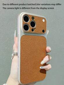 Ốp lưng điện thoại thời trang vân da vải, cửa sổ lớn, tương thích với các dòng 17 Pro Max, 17 Pro, 16 Pro Max, 15, 14 Pro, 13, 12 Pro, 17 inch, bảo vệ camera, khung mềm mờ, chống sốc. - Nâu nhạt - Xem 5