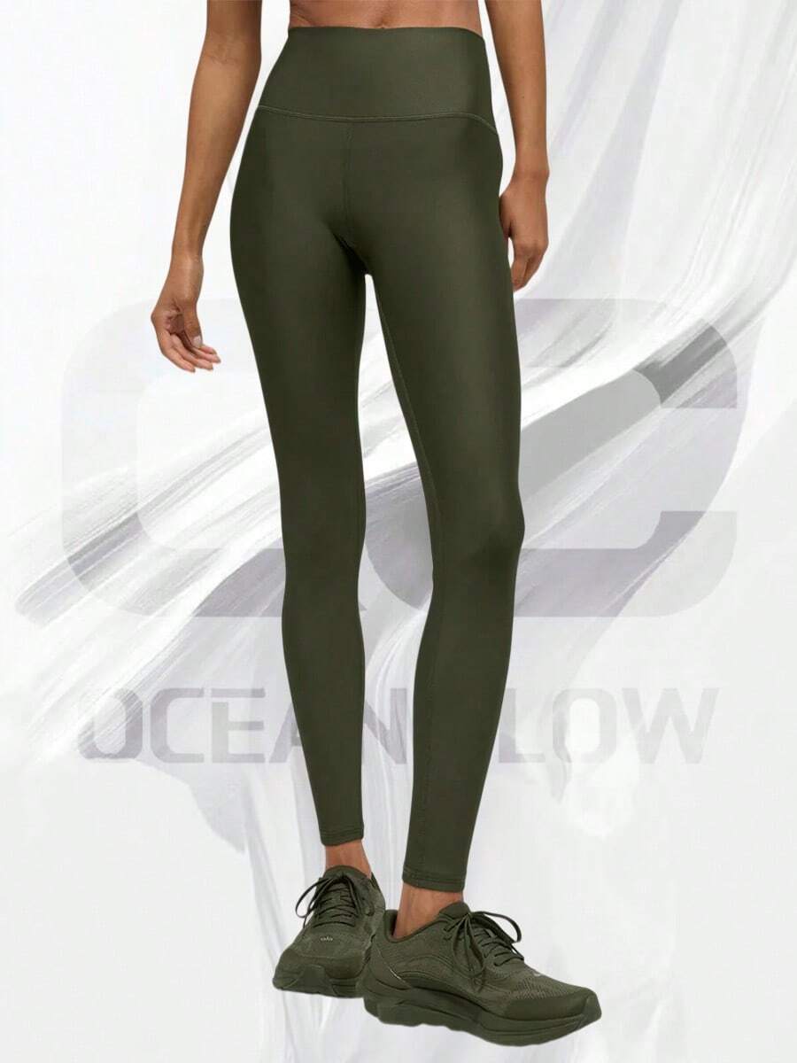 7/8 High-Waist Airlift Legging - Green Olive - View 1