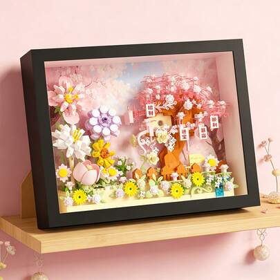 Sakura Tree House Micro-Particle Building Blocks, High-Detail Mini Sakura And Tree House Structure, Restoring Real Texture, Bookshop, Bedroom, Living Room Excellent Decorative Ornaments, Sakura And Building Block Enthusiasts, Aesthetics Furniture Decoration, Healing System, Family, Friends, Couples Gift Recommendation, Stress Relief, Party Favors, Children's Intelligent Assembly Gift, Helpful For Improving Children's Hands-On Ability, Cute Desktop Ornaments. Valentine's Day/Wedding Season/Spring/Birthday Party, Various Holiday Surprise Gifts.