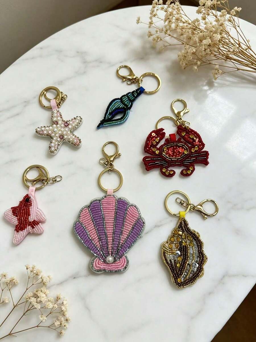 手工串珠海洋生物包飾吊飾組,含海星、海馬、章魚與龍蝦布貼飾配件,適用於包包、教師禮物、鑰匙圈、海灘配件、節慶、畢業、教師感謝禮、生日、母親節禮物 - 彩色 - 查看 1