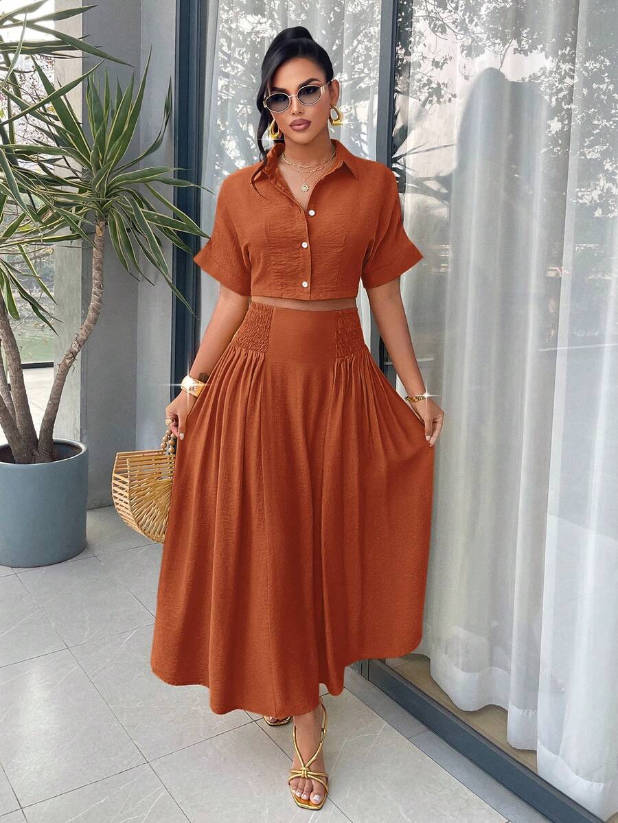 AIJ Conjunto de 2 piezas de mujer Amarilo en color amarillo lima - Camisa corta de manga corta y falda plisada de cintura alta tipo maxi, atuendo sexy para vacaciones en la playa, elegante para el verano - Óxido marrón - Ver 1