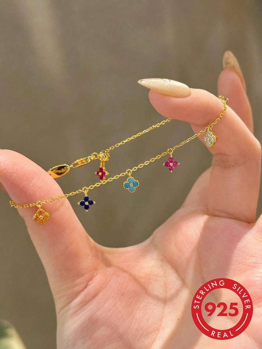 1件简约彩色四叶花手链，S925或925纯银首饰，送给女性、新娘、生日、约会的必备礼物