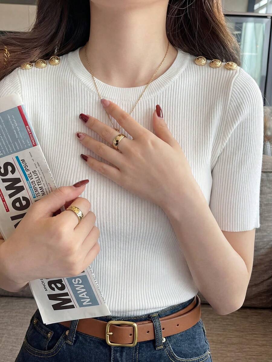 Elegant Women's Metal Buckle Shoulder Short Sleeve Knit Top, Summer Fitted Design Top White - White - View 1