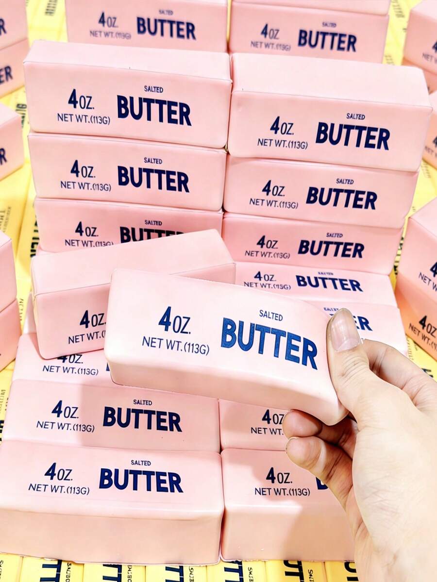 柔软如黄油般的黄色减压球 - 趣味感官玩具，可缓解焦虑、提升专注力，适合作为生日礼物、圣诞嘉年华礼物、母亲节礼物。慢回弹柔软减压球，适合缓解成人焦虑、多动症和提升办公专注力。