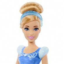 Mattel 公主娃娃，时尚可动娃娃，配有闪亮服装和配饰，电影玩具，HLW06 - Cinderella - 查看 3