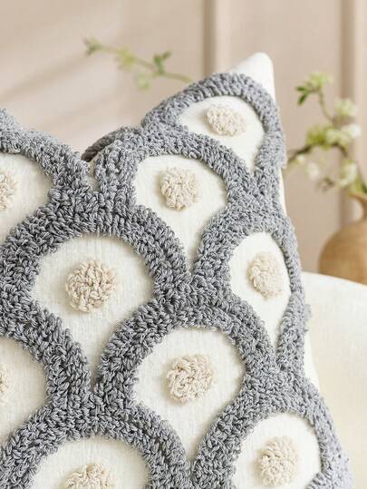 1/2pcs Bohemian Style Cushion Cover, 3D Shell, Fish Scale, Peacock Feather Embroidery Decorative Pillow Case, Cream Linen Fabric Suitable For Sofa, Living Room, Home Decor, 30*50cm 45*45cm