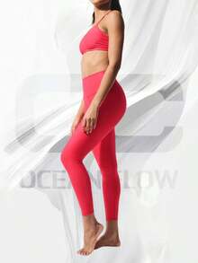 7/8 High-Waist Airlift Legging - Candy Red - View 3