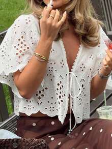 Áo khoác ngoài mùa hè phong cách Bohemian dành cho nữ của Look Polly, kiểu dáng khoét rỗng, thêu họa tiết, thắt dây, tay áo loe ren, áo khoác ngoài ôm sát gợi cảm màu trắng. - trắng - Xem 6
