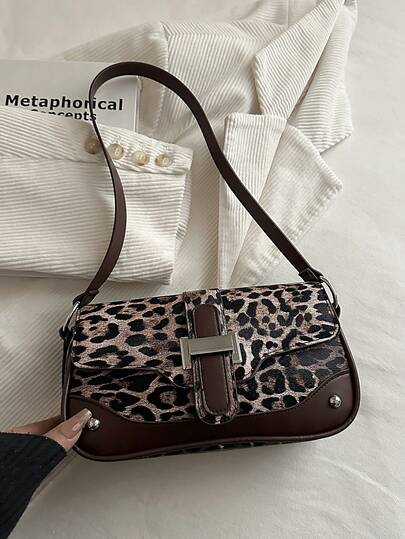 Túi xách thời trang mới họa tiết da báo đính đinh tán, thích hợp cho các bữa tiệc, đi chơi, du lịch, mua sắm và sử dụng hàng ngày, có thể đựng tiền xu, điện thoại, cũng phù hợp làm túi công sở cho nhân viên văn phòng, sinh viên và người lao động, một chiếc túi thanh lịch dành cho phái nữ.