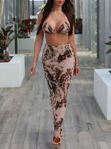 Conjunto de biquíni com estampa de leopardo, composto por top e saia midi justa. Look casual, sexy e confortável para férias, festas, Dia das Mães, shows, estilo urbano, aniversários, baladas, festivais e para a primavera, verão e outono. - Multicolorido - Ver 4