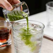 5/4件套抹茶套装，竹制茶筅、带嘴茶碗、量勺、茶筅架、茶筛，完整抹茶茶具套装（浅绿色） - 彩色 - 查看 3