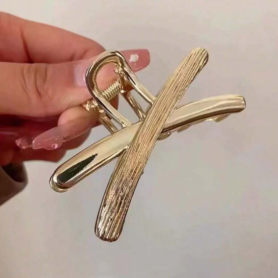 1件大尺碼女款鏤空合金髮夾,適合日常使用 - 交叉款 - 查看 1