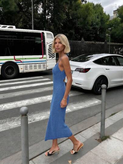 Women's Sleeveless Knitwear Midi Dress With Twist Detail, Medium Stretch Bodycon Sundress For A Gorgeous Look