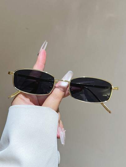 1 Pc Women's New Style Square Fashion Glasses Metal Frame Women Decorative Glasses Elegant Style Metal Temple Solid Color Lens Design Women's Fashion Accessories