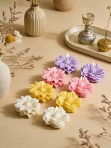 1pc 36g Camellia & Chamomile Flower Scented Soy Wax Candle, Handmade With Natural Soy Wax And Cotton Wick For Stable Burn, Approx 3 Hours Burn Time, Designed As Elegant Gift For Mother's Day, Romantic Dinner, Anniversary, Birthday Party, New Year Home Decor With Fresh Floral Aroma - Flower Candles - View 2