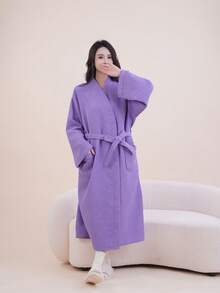 1件格子图案100%纯棉浴袍，成人男女通用款，适合春夏穿着，也适合民宿、酒店、SPA等场所，速干宽松版型，多种颜色可选，浴室及家居必备单品 - 彩色 - 查看 11