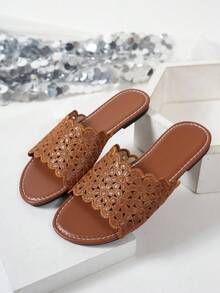 Women's Fashion Hollow Lace Flat Slippers, Casual Open Toe Summer Beach Sandals - Brown - View 4