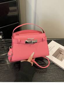 1件女士新款迷你时尚经典纯色优雅单肩包，肩带和金属扣装饰休闲方形包，粉色，百搭奢华街头风斜挎包，适合购物、通勤、日常搭配，非常适合女性日常使用 - 粉色 - 查看 2