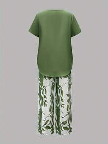 Women's Summer Green Leaf Print 2 Piece Outfit, Lightweight Breathable Asymmetrical Hem Short Sleeve Top & Capri Pants Set For Daily & Vacation Wear,Women's Sports Suit,Sportswear,2 Piece Sets Woman,Two Piece Set Women,Summer Outfits For Women,Summer Clothes,Beachwear,Vacation Outfits Women,Vacation Essentials - 綠色 - 查看 2