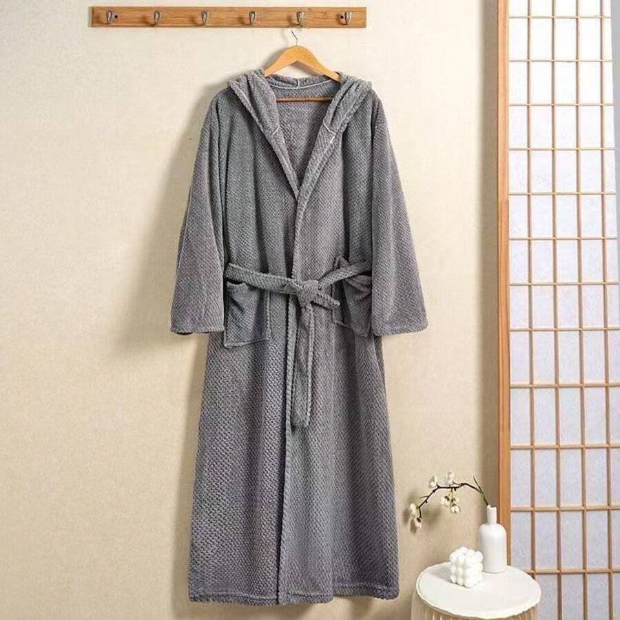 1pc Hooded Bathrobe, Breathable Pineapple Plaid Design, Quick-Dry & Non-Shedding, Unisex Coral Fleece Robe, Sleepwear, Couple Long Bathrobe, All Season - Grey - View 1