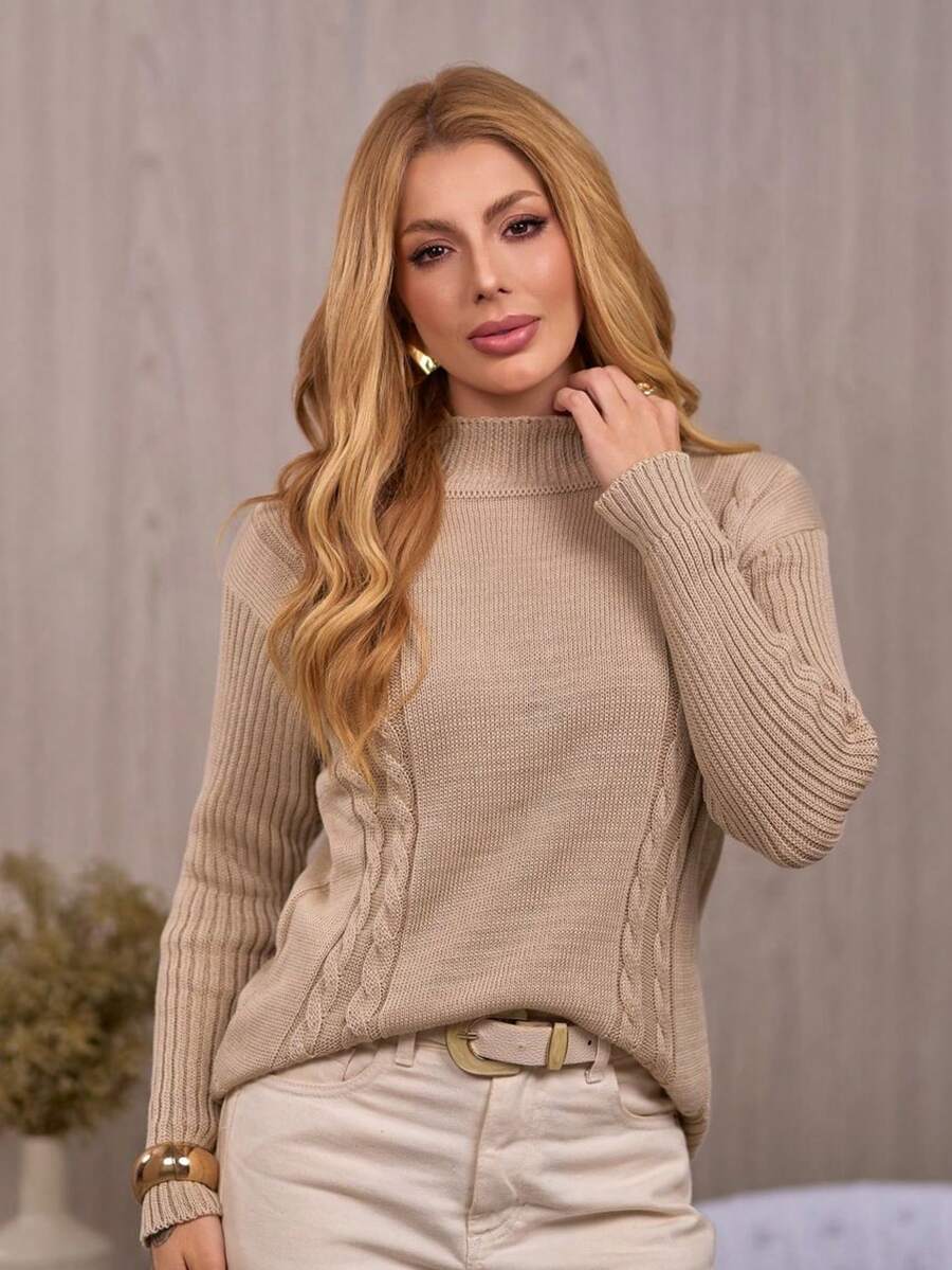 Women's Knitted Sweater With Braided Detail, High Neck, Long Sleeves, For Winter. Women's Winter Sweaters, Casual Everyday Wear, Elegant Women's Sweaters. - 沙 - 查看 1