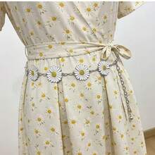 Cadena para la cintura con diseño de margarita, cadena metálica para vestido, cinturón de cintura versátil, decoración para falda y jeans, lindo aleación de zinc - Blanco - Ver 1