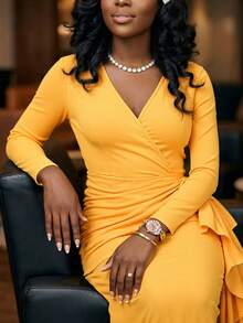 女士纯色优雅休闲舒适针织V领不对称/不规则中长修身连衣裙，适合休闲、派对、商务、办公、生日、婚礼宾客、感恩节、新年、母亲节、春夏秋冬等场合。 - 芥末黃 - 查看 3