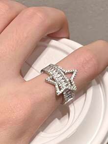 1pc Minimalist Design Luxury Sparkling Zirconia Heart Shaped Ring For Women - Antique Silver - View 2