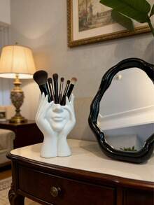 1/2pcs Handmade Creative Human Body Art Makeup Brush Holder - Unique Artistic Style Makeup Brush Holder/Desktop Organizer, Made Of Decorative Resin Material, Anti-Drop Design, Combines Sculpture Ornament Aesthetics; Lightweight And Portable, Suitable For Desktop Or Bathroom Cosmetic Storage; Stylish And Anti-Slip Design, Ideal Choice For Valentine's Day Gift Or Back To School Storage Supplies. - Premium Model - View 8