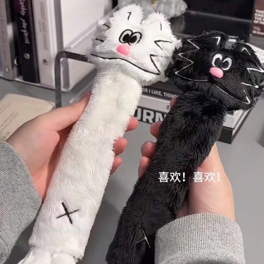 1pc Plush Black & White Cat Design Pencil Case, High-Quality Cute Student Large Capacity Storage Bag For Stationery - Kitten - View 1