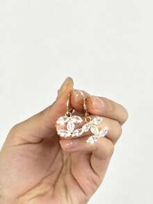 金色cc吊墜耳環