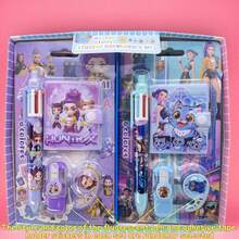 Hasbro K-Pop 女巫猎人文具套装，包含 1 个笔记本、1 支彩色圆珠笔、1 支荧光笔、1 卷修正带，适合作为派对礼物、生日礼物、儿童礼物、复活节礼物、返校礼物（图片所示为随机套装） - 彩色 - 查看 6