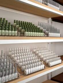 3-7层亚克力展示架 - 多功能化妆品收纳架 - 多层化妆品储物架，可收纳眼影、指甲油等 - 轻巧便携，无需组装 - 浴室梳妆台理想之选 - 無色 - 查看 5