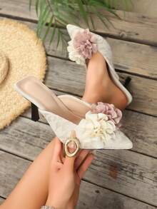 Sandálias Mule de Salto Alto Stiletto com Decoração Floral, Bico Fino, Moda Renda, Novo Modelo Verão 2026 na Cor Damasco, Adequado para Festa, Trabalho, Encontros e Uso Diário - Damasco - Visão 7