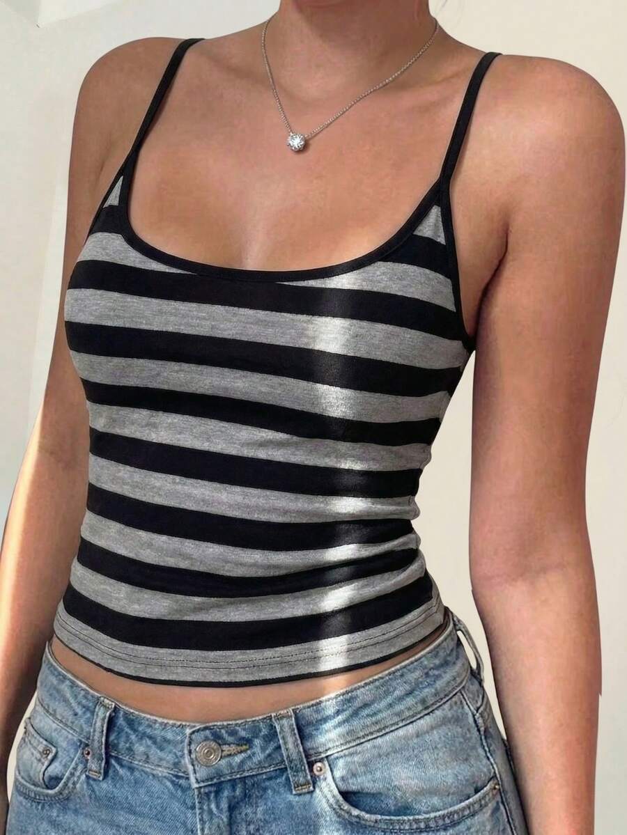 女士时尚无袖上衣，浅灰色条纹印花圆领修身休闲度假性感吊带背心，女士夏季度假沙滩装 - 灰色 - 查看 1