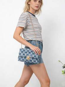 Women's Diamond Quilted Jean Flap Crossbody Bag,Jean Plaid Print Patchwork Strap Fashion Versatile Shoulder Bag,Solid Color Diamond-Shape Small Fragrant Wind Hair Edge Metal Closing Design Shoulder Square Bag, Classic Check Pattern Shoulder Purse,Women's Bags New Style, Crossbody Bag,Suitable For Office, University, Work, Business, Commuting, Outdoor Activities, Travel And Outings[US Local Warehouse]The Best Gift Choice, Birthday Gift - 藍色 - 查看 4