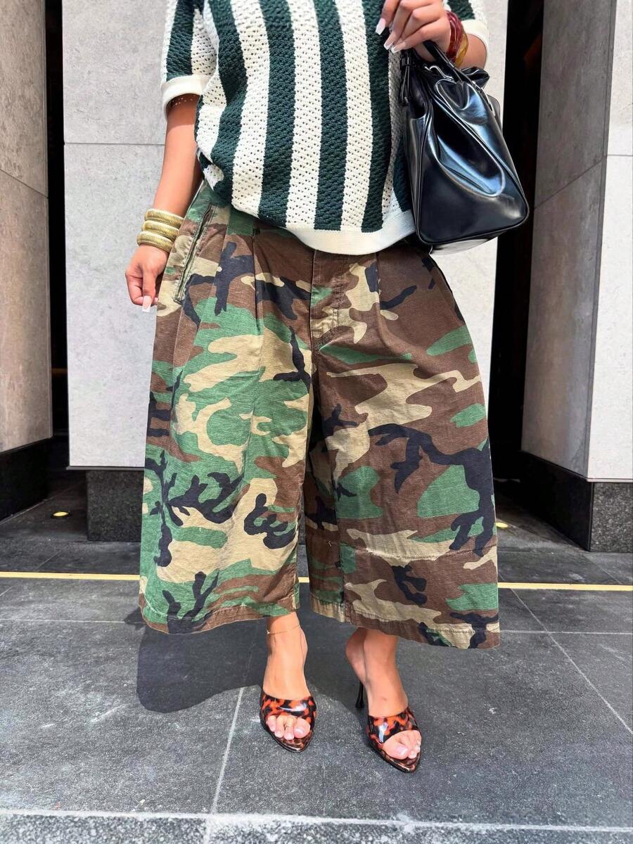 Women'S Casual Jeans With Camouflage Print, Featuring An Elastic Waist And Straight Cropped Design - 綠色 - 查看 1