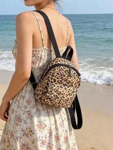 Mochila mini para mujer con estampado de mariposa y leopardo en nailon, una mochila casual ligera y pequeña adecuada para viajes, escuela y uso diario. Es una mochila linda y de moda - Multicolor - Ver 11