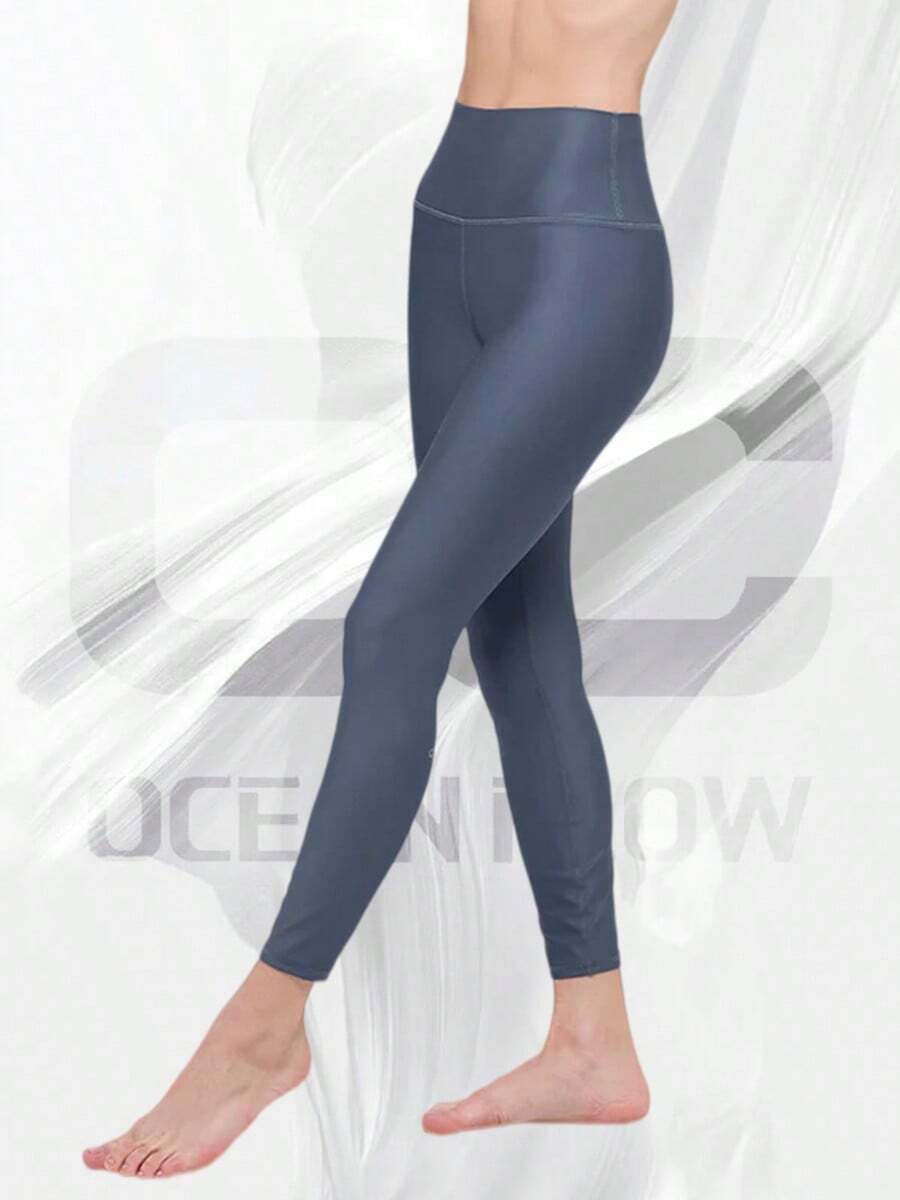 7/8 High-Waist Airlift Legging - Bluestone - View 1