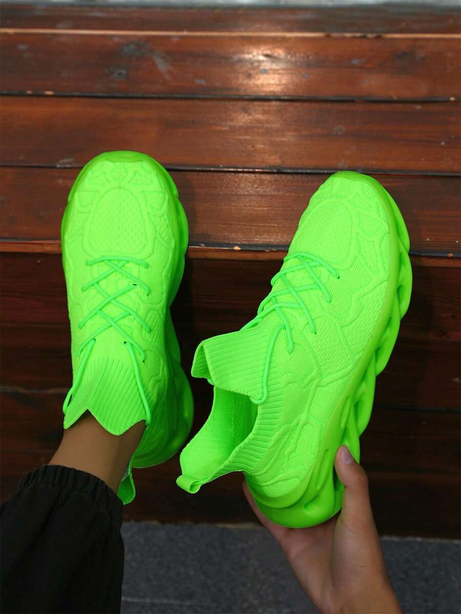 Men's Neon Color Block Sock Sneakers Unique Hollow Blade Sole Lightweight Athletic Running Shoes For Daily Street Style - Fluorescent Green - View 1