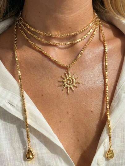 1件时尚简约优雅太阳吊坠串珠多层项链，适合海滩、度假、派对、生日、节日等场合，可作为送给女友、妈妈、朋友的礼物，日常佩戴也百搭。