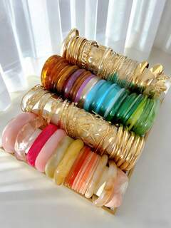 Jewelry & Accessories 