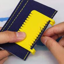 4-Piece Hinge Sewing Clip Set. Used For Hand Sewing, It Positions And Secures Fabric, Helping To Create Straight And Neat Stitches For Exquisite Handicrafts. Suitable For Embroidery, Patchwork, And Hand Sewing. A Top Choice For Sewing Beginners, Home Craft Enthusiasts, And Homemakers. A Great Gift For Mothers, Partners, Relatives, And Elders. An Excellent Mother's Day Gift, A Sewing Aid And Essential Accessory For DIY Crafts. - Multicolor - View 5