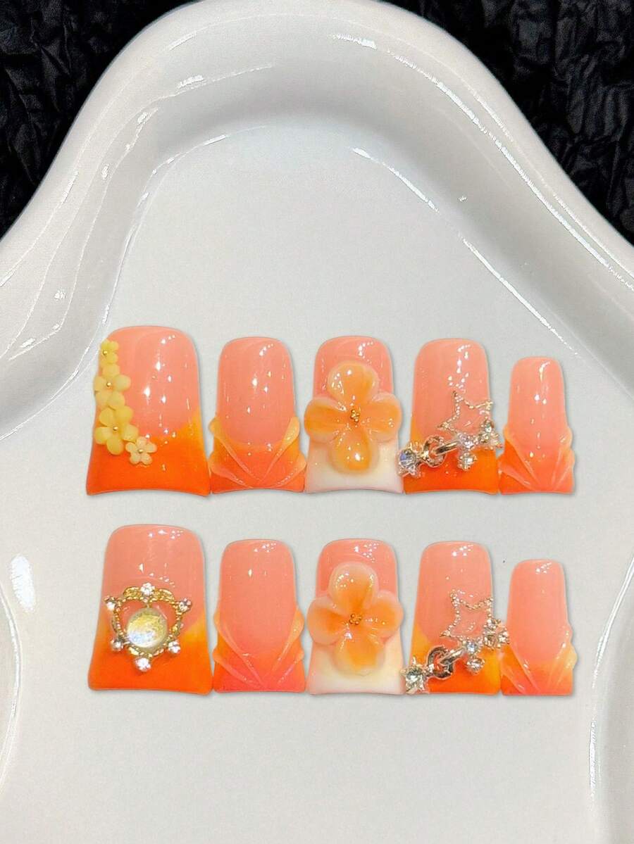10 piezas de uñas postizas cortas con forma de pato, degradado naranja-rosa, decoradas con flores 3D y strass, hechas a mano - Naranja Quemada - Ver 1