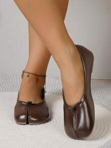 Giày mule da mềm màu nâu mới năm 2026, kiểu dáng xẻ mũi | Giày slip-on cổ điển, đa năng cho đi làm, hẹn hò, Tết Trung thu, Quốc khánh, Giáng sinh, Halloween, Lễ Tạ ơn và mặc hàng ngày. - màu nâu - Xem 5