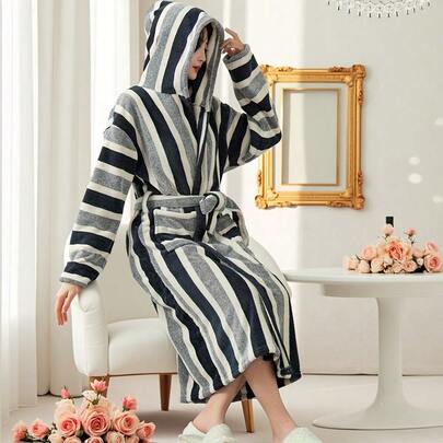 1pc Women's Hooded Bathrobe, Polyester Fabric, Unisex Long Bathrobe, Multiple Colors (L- One Size - Refer To Size Chart), Shawl Collar Bathrobe, Super Soft Absorbent Sleepwear, Fashionable College Dorm Robe, One Size