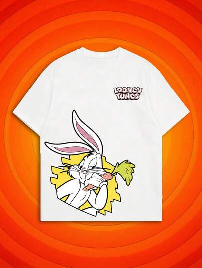 SHEIN X Looney Tunes 夏季女式短袖经典兔子图案趣味印花T恤，融合甜美治愈风与美式复古美学，日常通勤实用百搭，适合居家休闲、闺蜜出游、夏季野餐、校园生活、购物打卡、主题市集、日常度假、假日休闲等多种场合，短袖上衣打造减龄时尚穿搭。