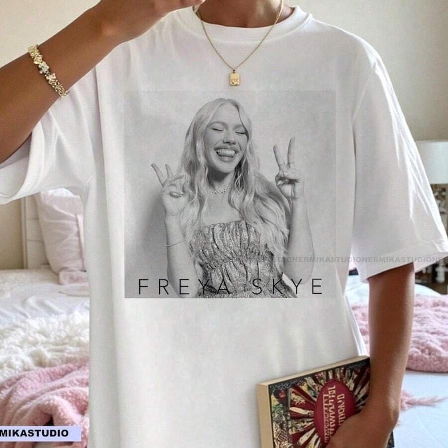 Freya Skye Tour Graphic T-Shirt_ Unisex Cotton Tee, Music Tour Merch - 白色 - 查看 1